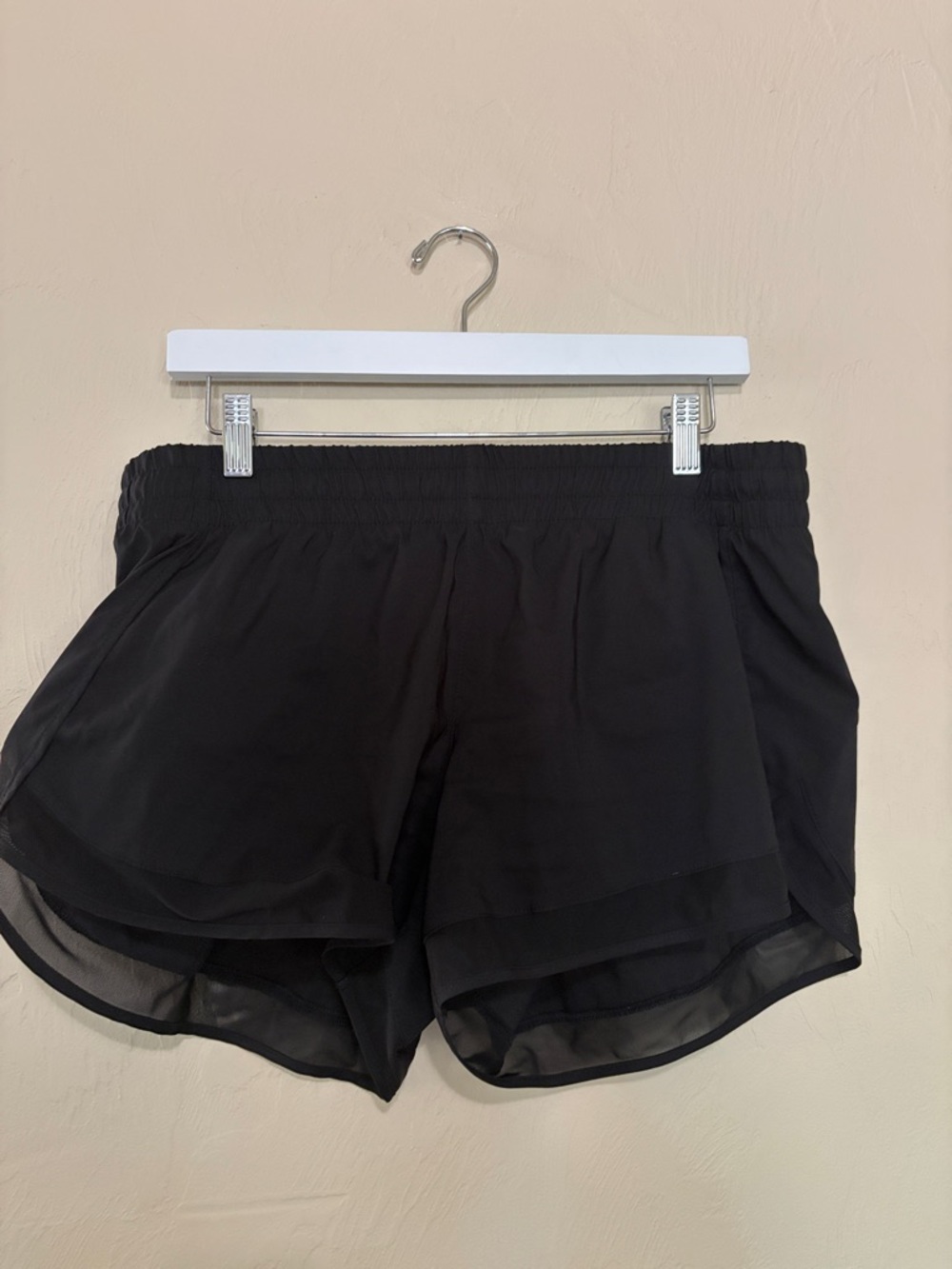 Athleta Black Mesh Racer Run Shorts Midrise Short. 4”